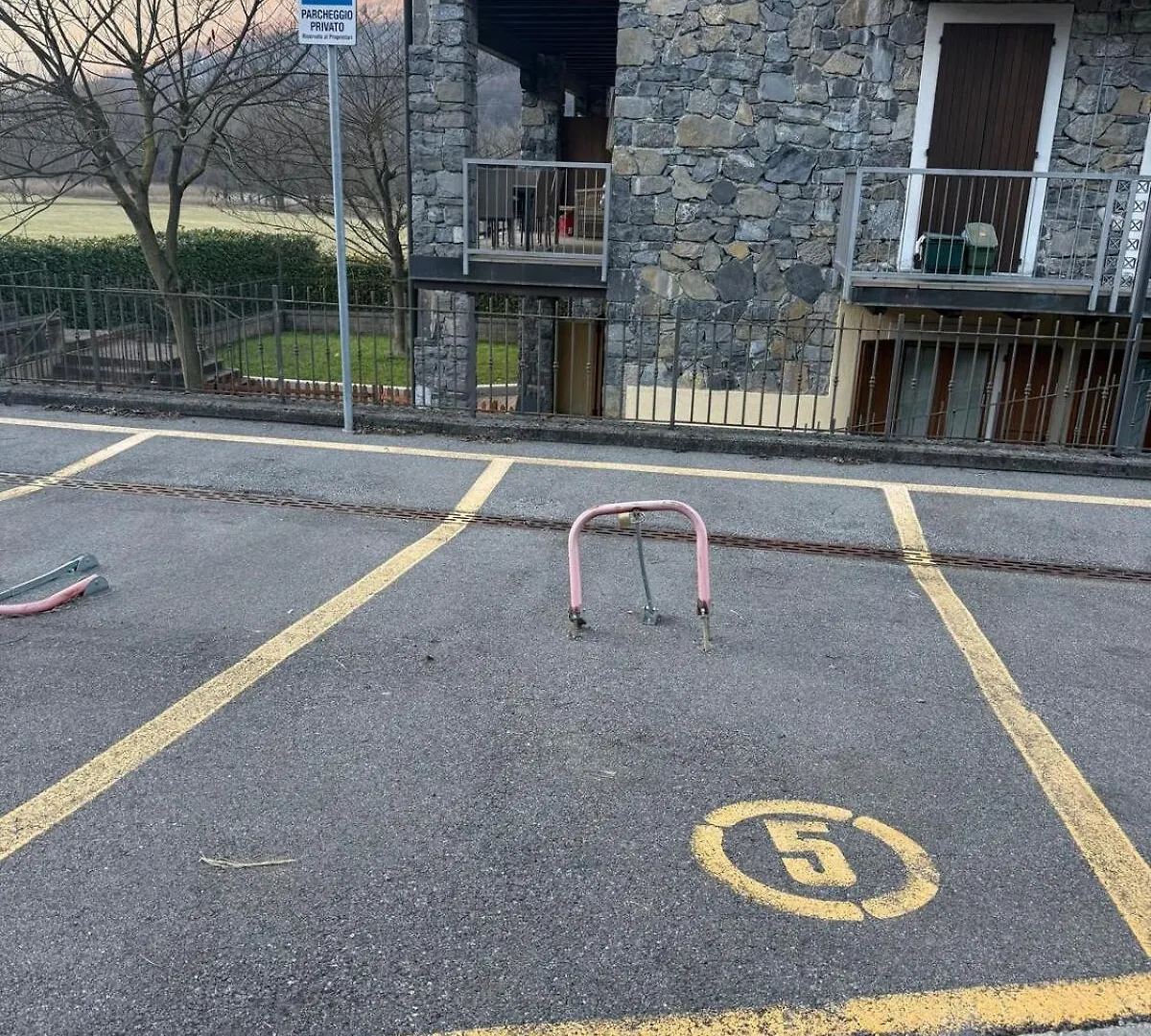 Esmate Residenza Dei Cervi Tra I Due Laghi 아파트